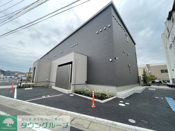 roUte residenceの物件外観写真